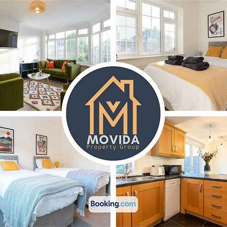 Large Modern 6 Bedroom House By Movida Property Group Short Lets & Serviced Accommodation With Games Room Leeds  Ngoại thất bức ảnh
